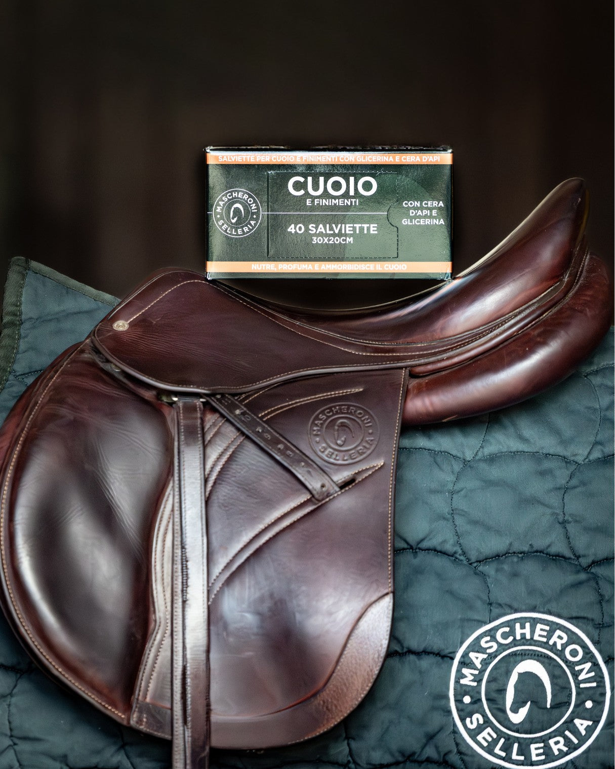 Cura quotidiana del cavallo e del cuoio: scopri la linea Mascheroni Selleria