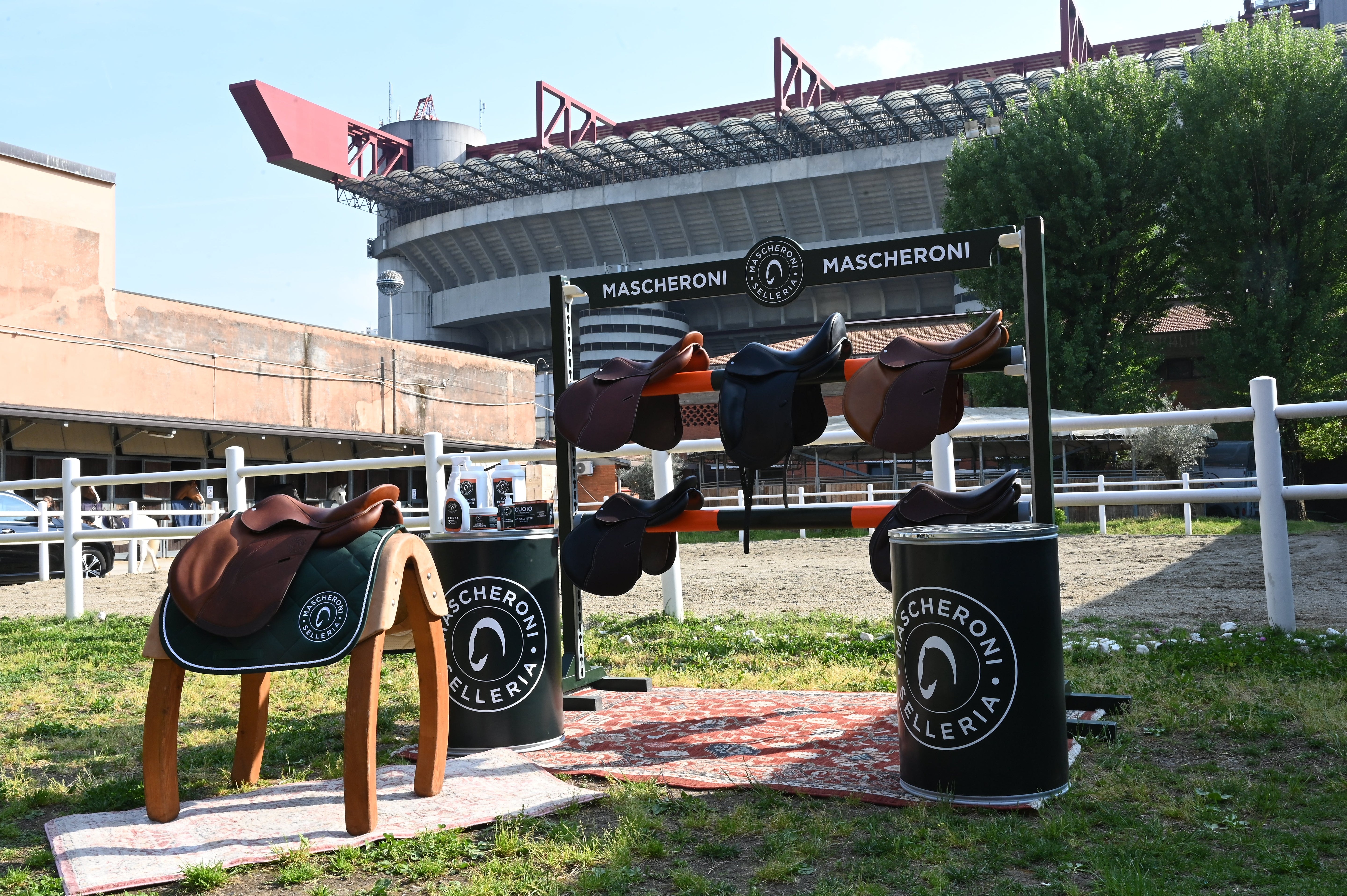 Mascheroni Selleria apre nel cuore di Milano: il nuovo negozio a San Siro