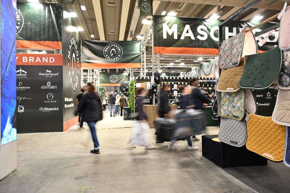 Lo stand Mascheroni Selleria a Fieracavalli Verona