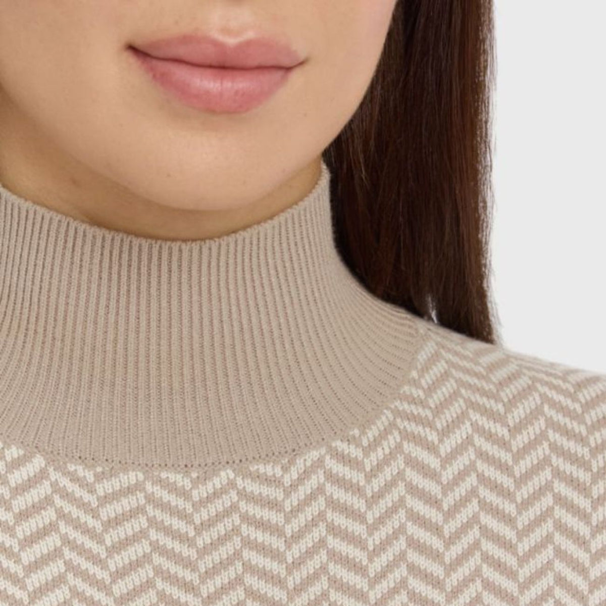 HARCOUR Maglione Donna A Collo Alto Carol 3000450063423 CHEVRON 