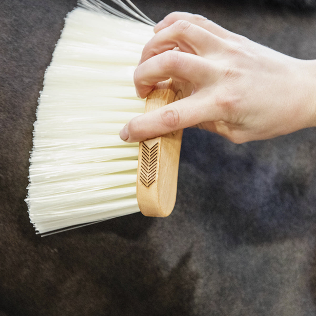 GROOMING DELUXE GROOMING DELUXE Brusca In Legno Medio Lungo Naturale Grooming Deluxe Legno nan Spazzola Morbida 82138 05NATURALE 