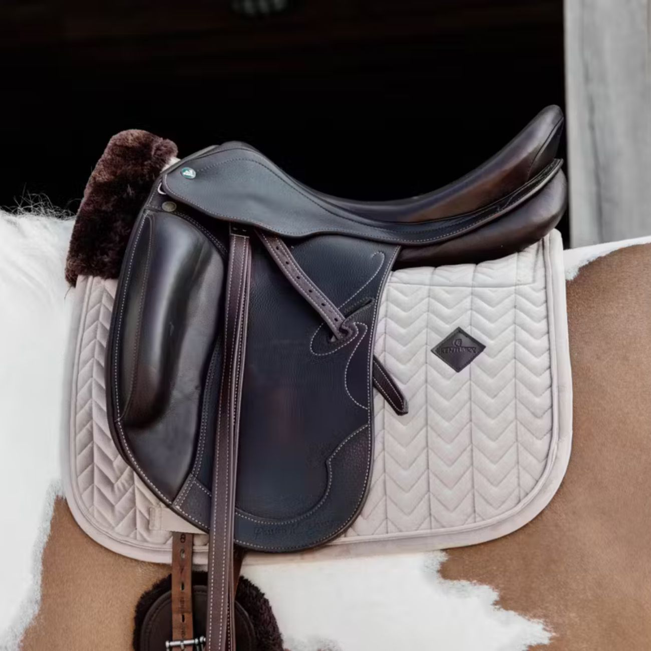 KENTUCKY KENTUCKY SKIN FRIENDLY SADDLE PAD VELVET DRESSAGE KENTUCKY Beige sottosella tecnico 42706-DR 32BEIGE 