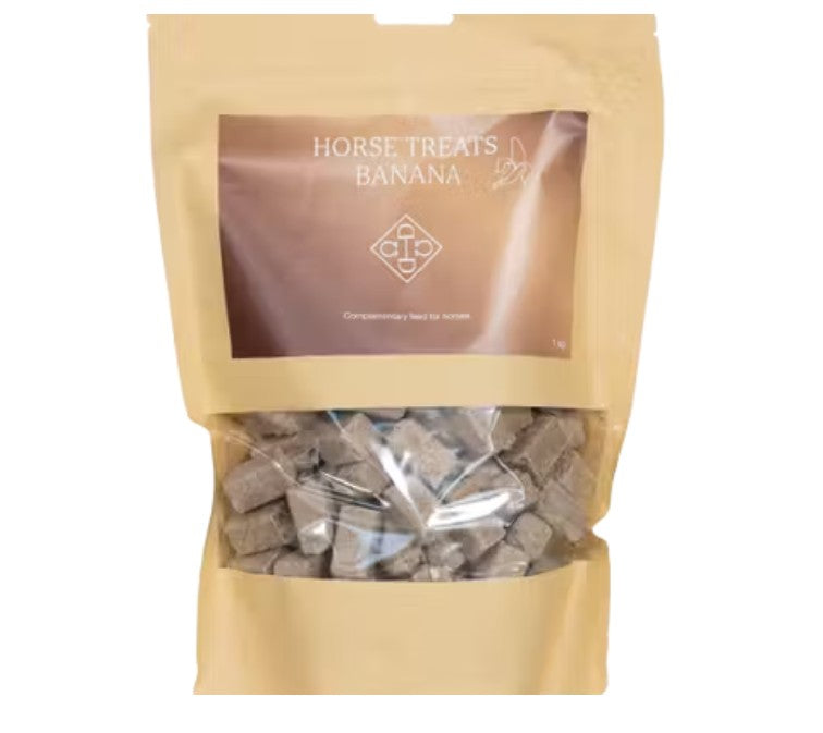GROOMING DELUXE GROOMING DELUXE Horse Treat 1Kg Grooming Deluxe Banana nan Biscotti E Dolcetti 52001 BANANA 