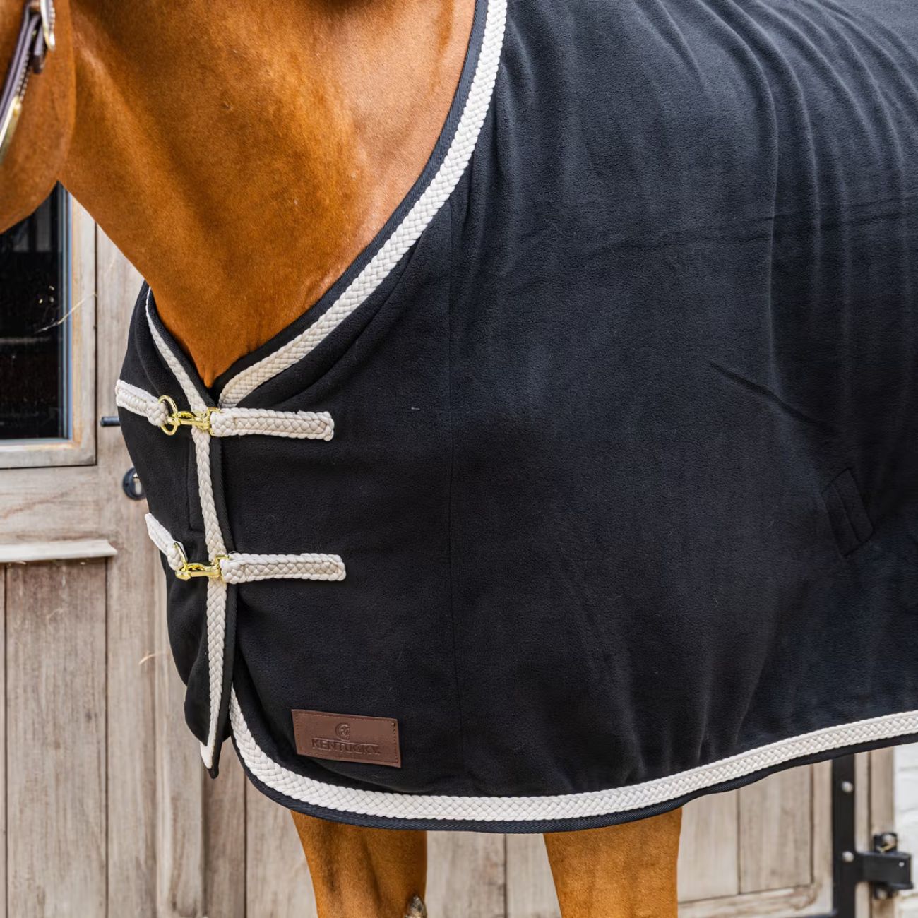 KENTUCKY Coperta In Pile Plaited Rope Kentucky Nero 52129 01BLACK 