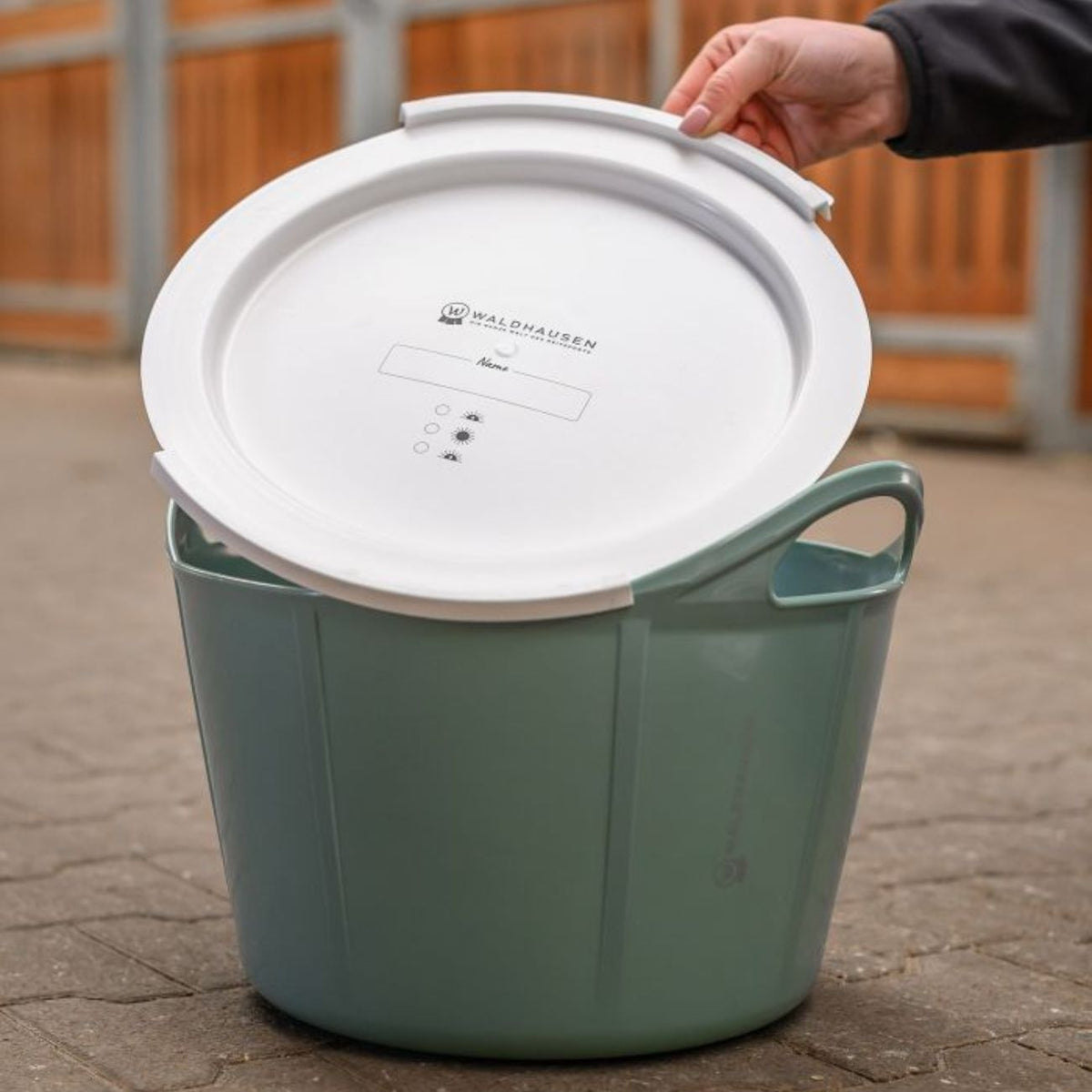 WALDHAUSEN Mangiatoia Flessibile 17L 15028 GREEN 