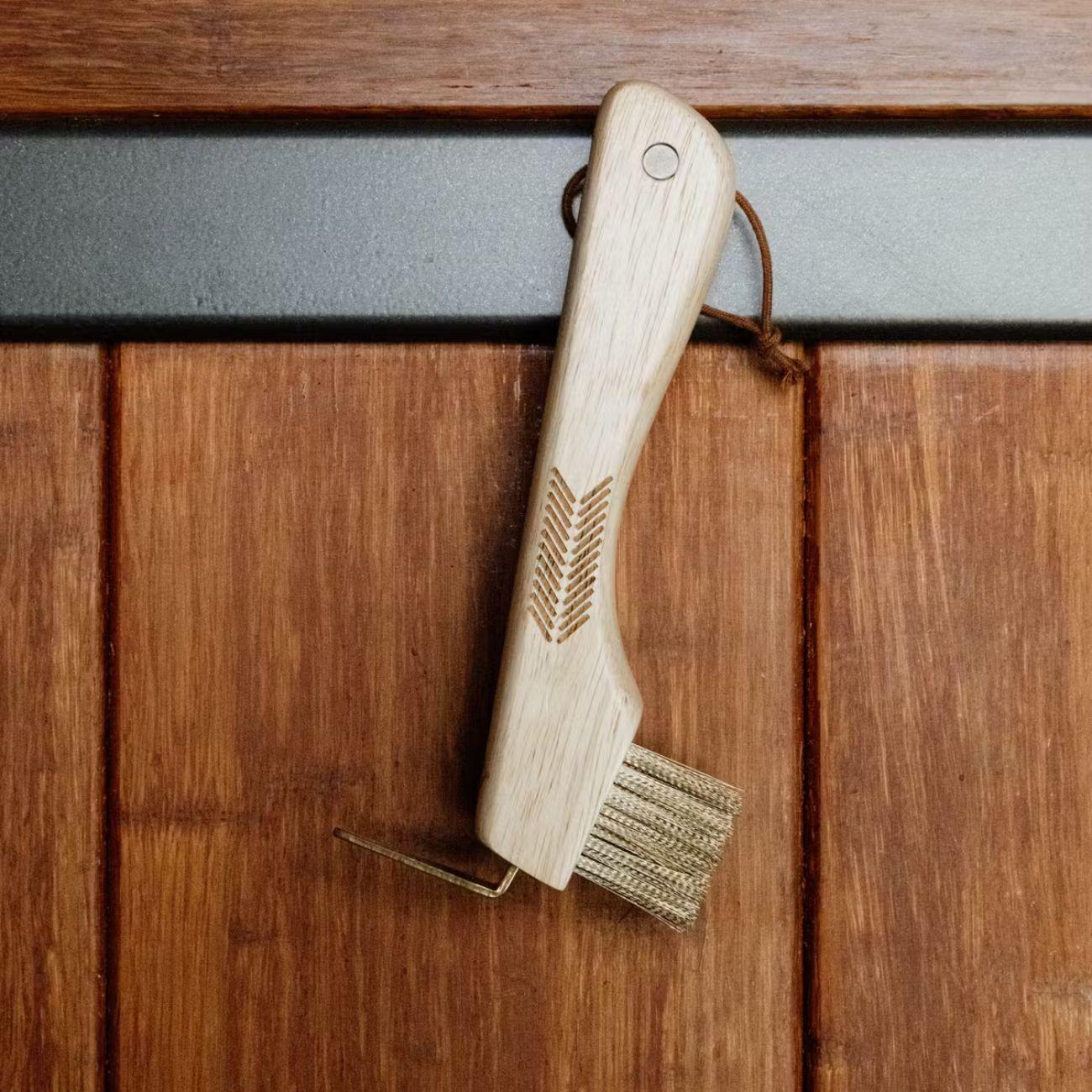  82176 05BROWN GROOMING DELUXE 