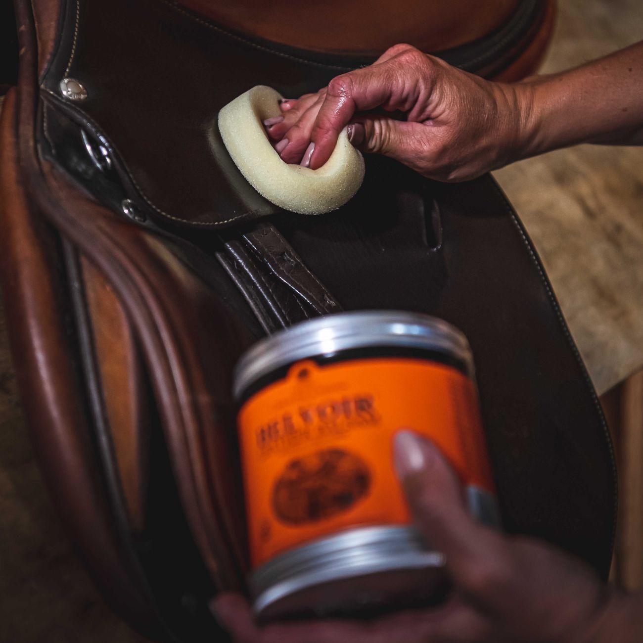 Carr & Day & Martin LEATHER BALSAM INTENS. CONDITION. CARR&DAY - cura cavallo/cuoio 726021050 NEUTRO CARR AND DAY AND MARTIN 