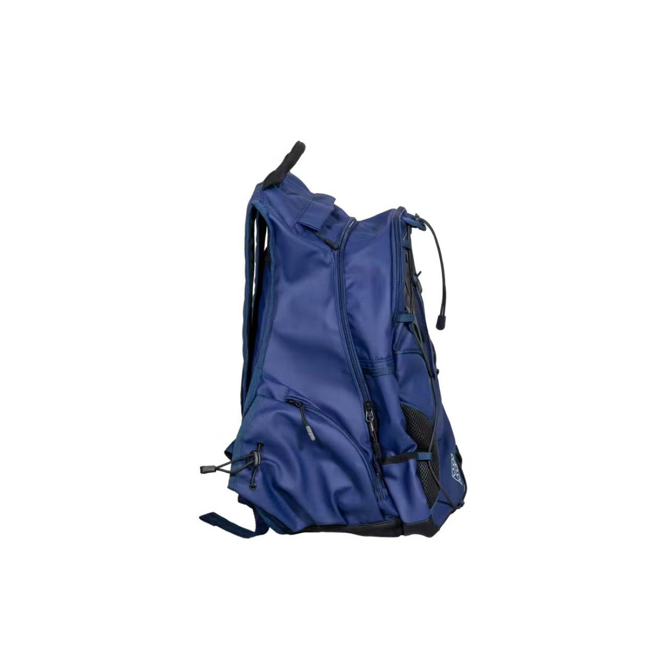  82181 03NAVY GROOMING DELUXE 
