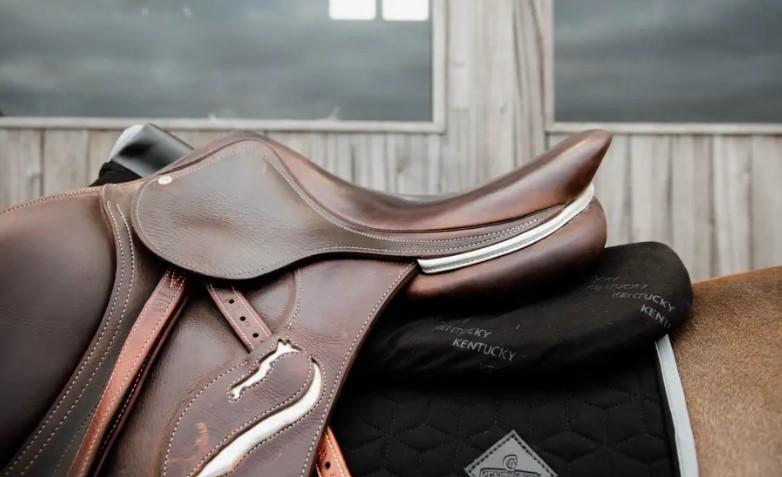 HALF PAD CORRECTION 18MM. 42588 01BLACK KENTUCKY