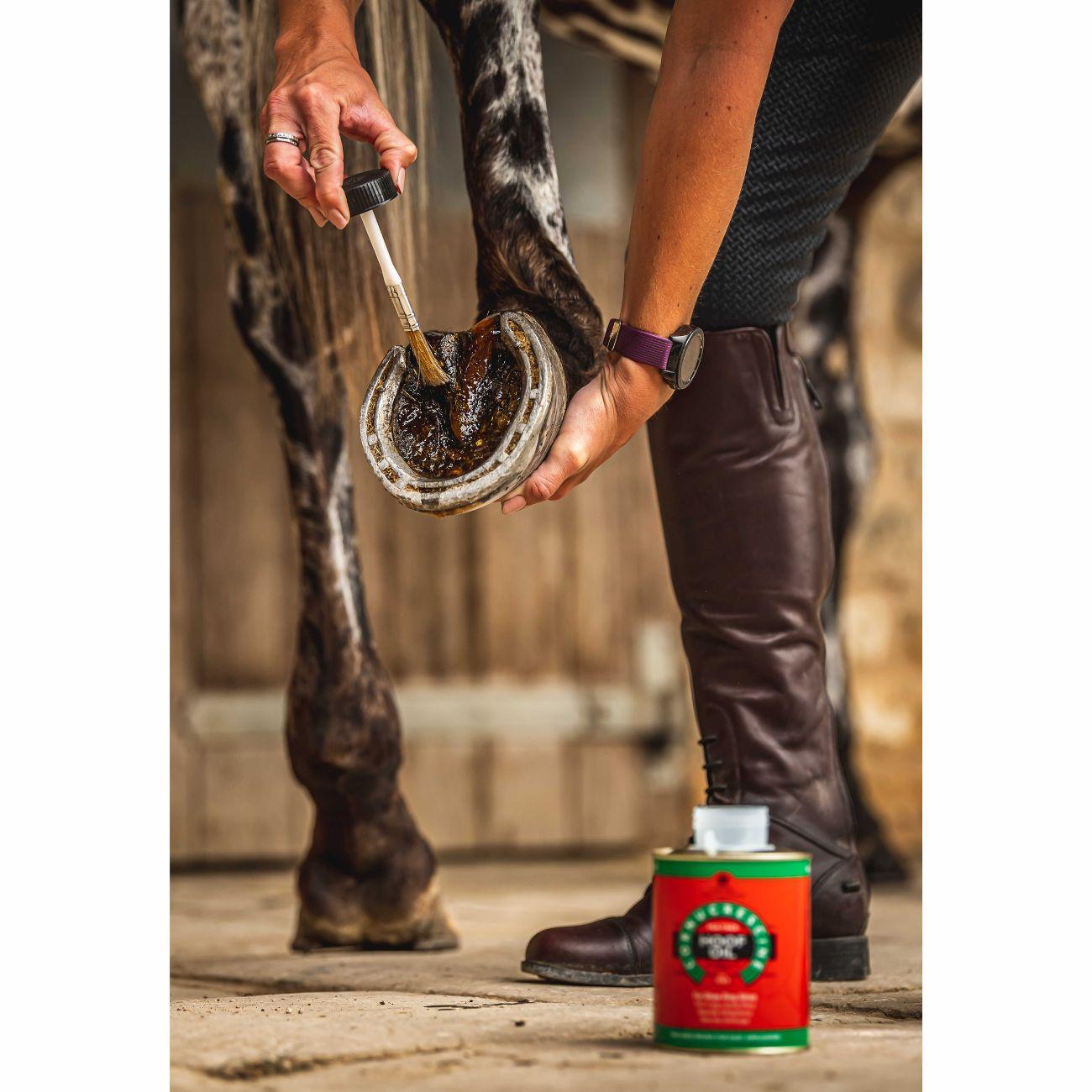 Carr & Day & Martin COURNUCRESCINE TEA TREE HOOF OIL 500ml. - cura cavallo/cuoio 726013 NEUTRO CARR AND DAY AND MARTIN 