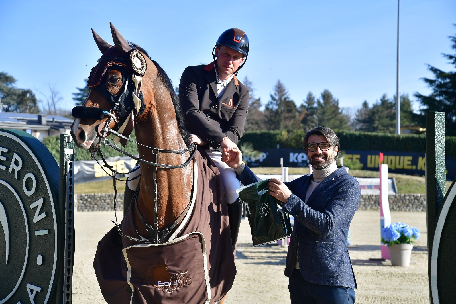 Roger umnus vince il gran premio Mascheroni Selleria Fei longines ranking 
Domenica 19 Febbraio a Gorla Equieffe